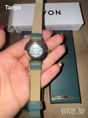 Нов Часовник Avon IVY, снимка 2 - Дамски - 50670868