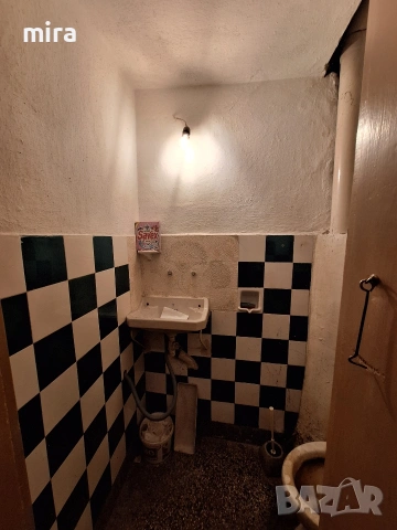 Обзаведена стая Център до метро Театрална за мъж, снимка 6 - Стаи под наем - 53230280