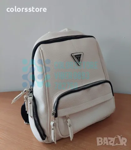 Бяла раница Guess-SG66ta, снимка 3 - Раници - 31039046