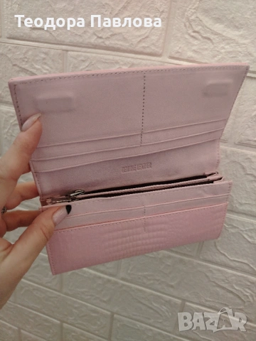 Дамско портмоне , снимка 5 - Портфейли, портмонета - 53472950