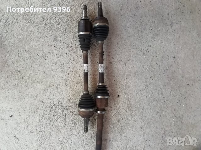 Renault Scenic 3 полуоски , снимка 2 - Части - 41505697