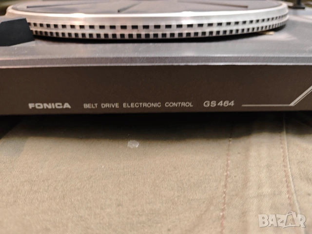 Продавам грамофон FONICA GS 464