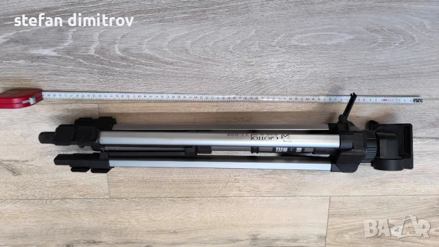 Статив трипод за фотоапарати и камери , снимка 10 - Чанти, стативи, аксесоари - 51009918