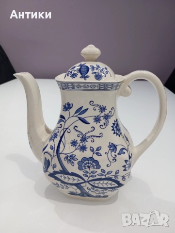 Стар порцеланов чайник маркиран , снимка 7 - Прибори за хранене, готвене и сервиране - 52553088