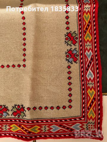 Българска бродерия, снимка 5 - Антикварни и старинни предмети - 41761901