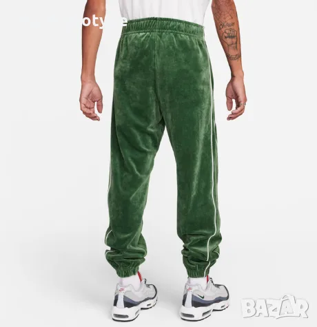 Унисекс Nike Анцуг, снимка 2 - Спортни дрехи, екипи - 55990234