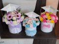 Букети със сапунени цветя за абитуриенти и абсолвенти, снимка 1 - Подаръци за жени - 40305025
