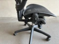 Herman Miller Aeron Classic, снимка 10