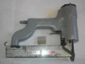 Американски пневматичен такер като нов SENCO Model K - Made in USA за скоби до 30 мм Отличен Профи, снимка 3