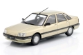 RENAULT 21 1986 - мащаб 1:24 на WhiteBox моделът е нов в кутия, снимка 1