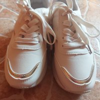 Дамски спортни обувки, снимка 3 - Маратонки - 42664150