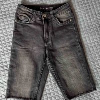 Дамски дънкови панталонки с висока талия от 99% памук размер 32, снимка 1 - Къси панталони и бермуди - 40840313