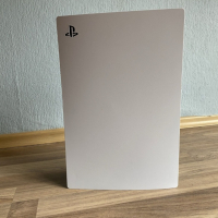 Playstation 5 Standard Edition, снимка 3 - PlayStation конзоли - 44670883