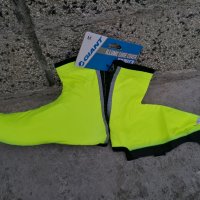 Продавам водоустойчиви гамаши (чорапи) Giant illume shoe cover за покриване на велосипедни обувки, снимка 3 - Спортна екипировка - 44497070