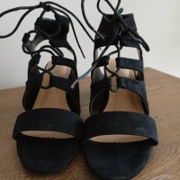 Черни сандали 37 номер-чисто нови, снимка 2 - Дамски обувки на ток - 39870991