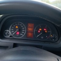 На Части Mercedes A160 w169, снимка 6 - Автомобили и джипове - 41926357