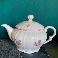Порцеланов чайник с Ириси , снимка 7 - Антикварни и старинни предмети - 41815710