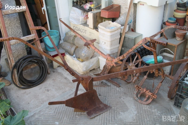 Стар плуг, снимка 1