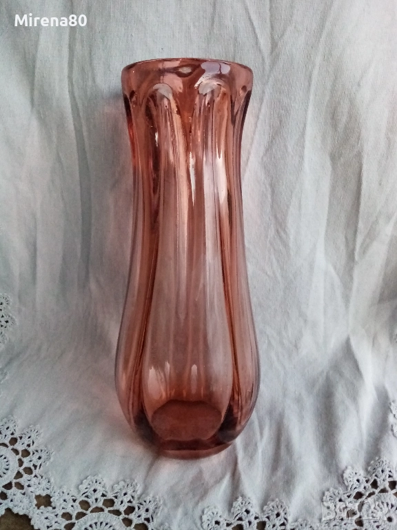 Арт ваза розово стъкло, снимка 1