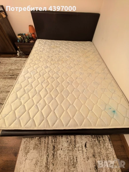 Продавам Спалня цвят " Венге" с матрак 150/200, снимка 1