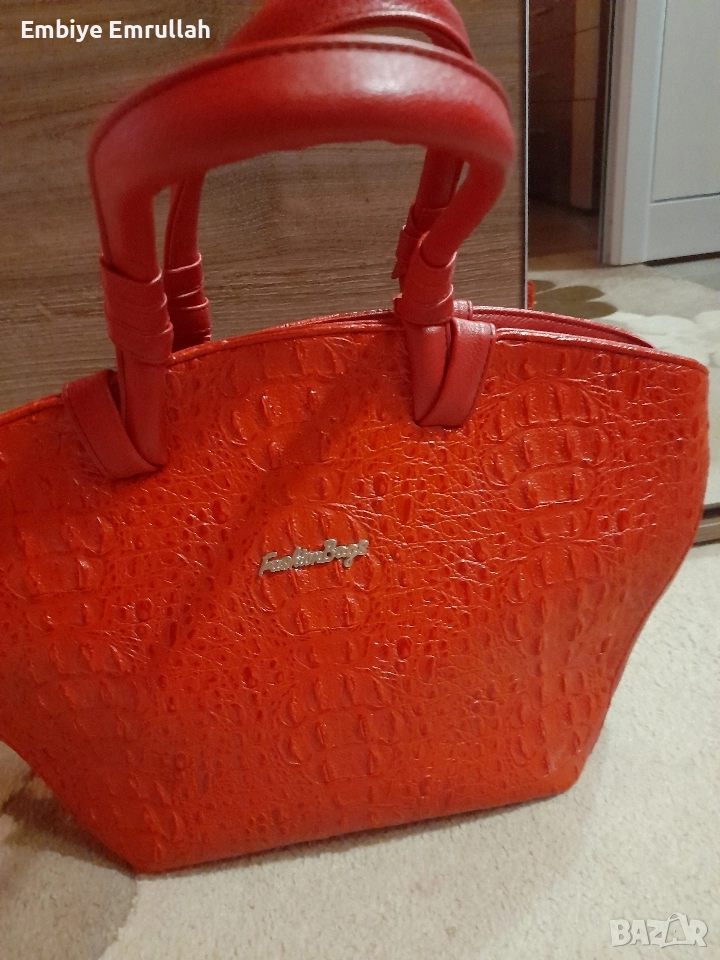 дамска чанта, снимка 1