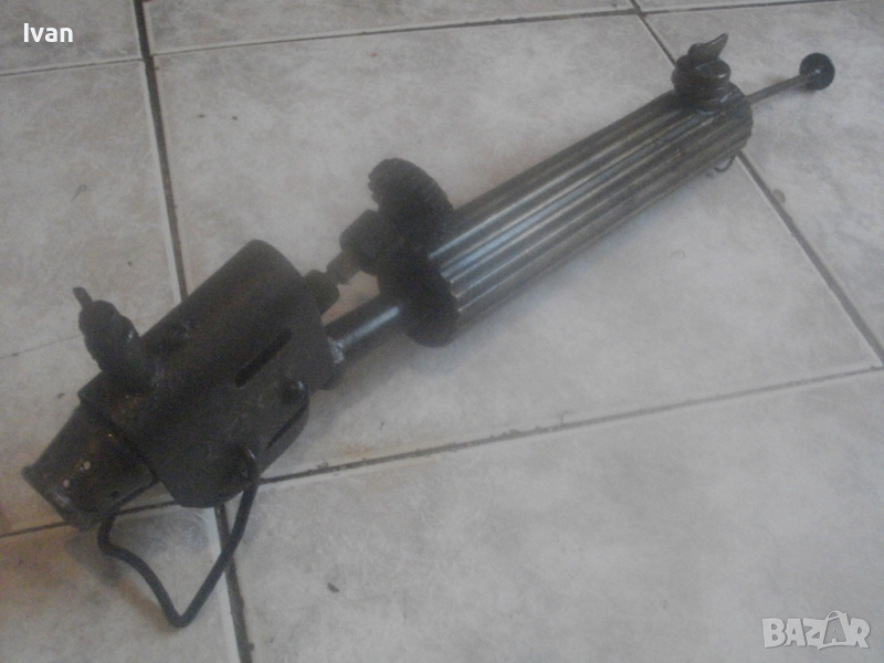 Бензинова Лампа Горелка Старо Качество НРБ-Завод "Хром"-Силистра-Отлично Състояние-Бронзова 43 см, снимка 1