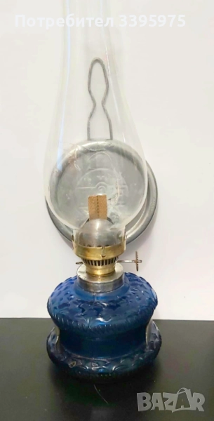 Антична керосинова лампа с кобалтово стъкло, 40-те г, снимка 1