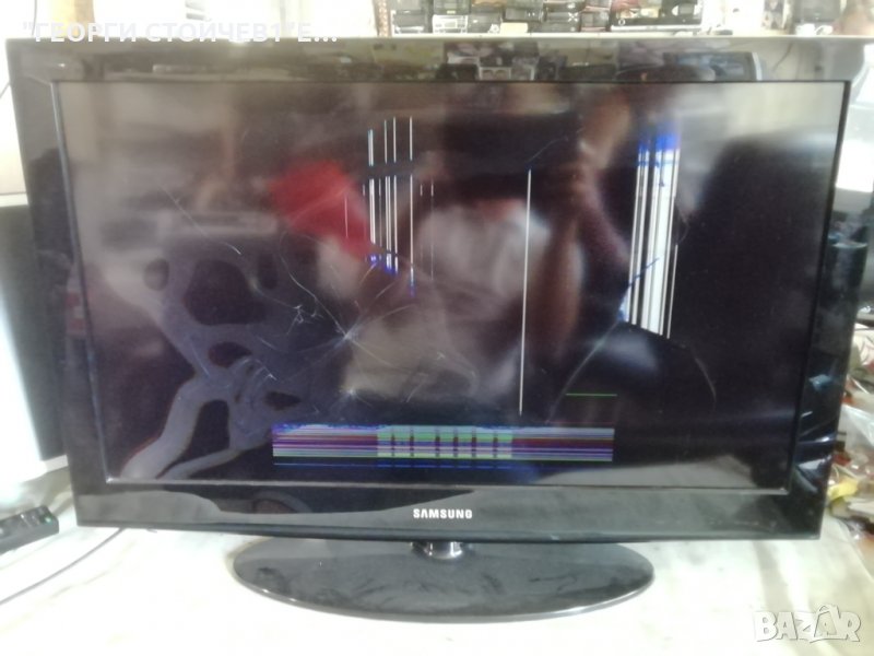 SAMSUNG    LE32D400E1W  СЪС СЧУПЕН ДИСПЛЕЙ, снимка 1