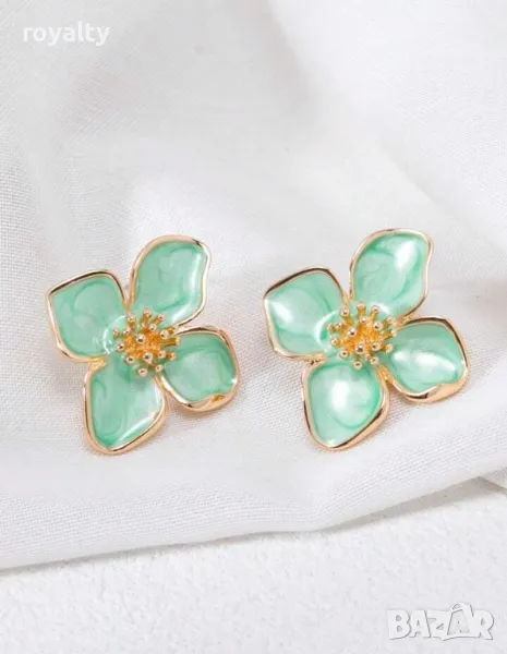 Ежедневни, небрежни обеци във формата на цвете от неръждаема стомана в цветно масло 🍋, снимка 1