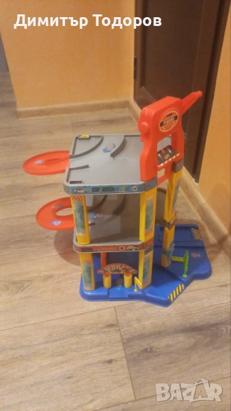Детска писта гараж- паркинг, снимка 1