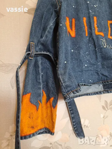 Ръчно рисувано дамско дънково яке, снимка 6 - Якета - 49786066