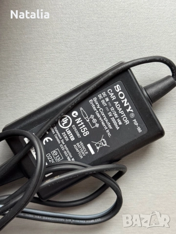 Оригинално зарядно Sony за PSP за автомобил, снимка 3 - Аксесоари - 52647091