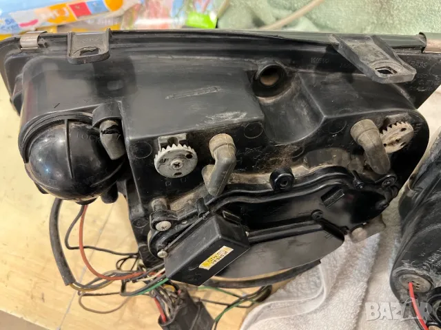 VW BORA ФАРОВЕ, снимка 14 - Части - 49526679