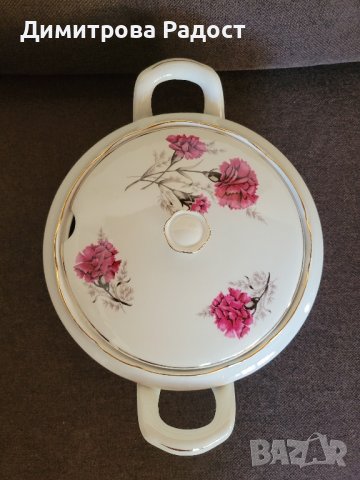 Порцеланов супник, латиера и солница! Състояние ново! , снимка 2 - Сервизи - 44147407
