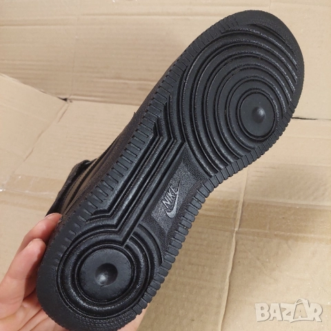 Оригинални кецове / маратонки NIKE AIR FORCE 1 MID '07 номер 46, снимка 13 - Маратонки - 52310088