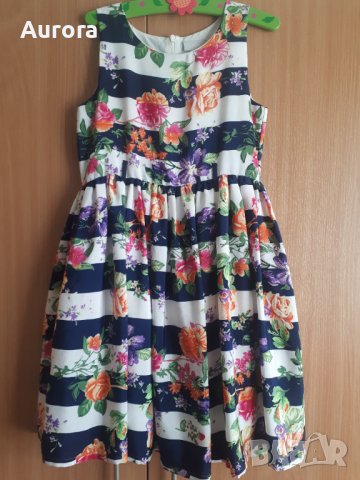 Цветна рокля, 9- 10 год., като нова, снимка 1 - Детски рокли и поли - 39538620