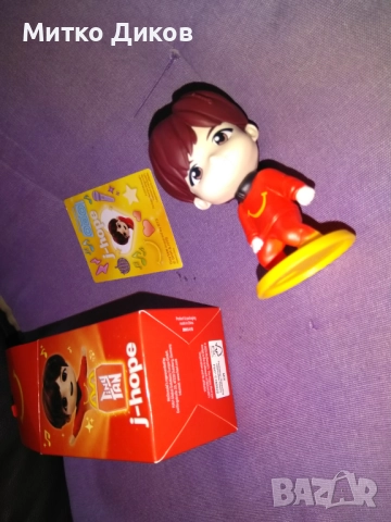 играчка TinyTAN на J-hope от Happy Meal на McDonald's. нова