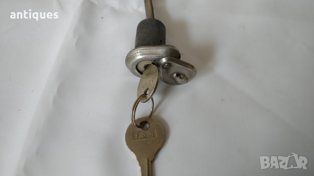 Ключалка за полски автомобил - Фиат (Fiat 126p), Сирена и други, снимка 5 - Части - 33996012