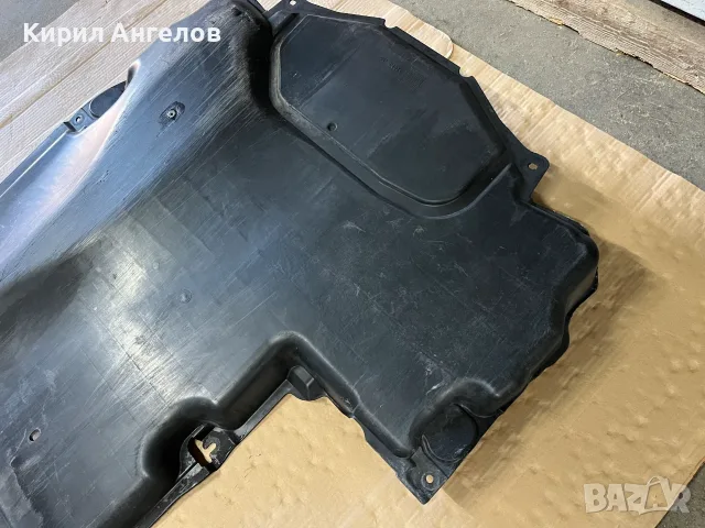 Кората под скоростите за Mercedes C-class W203 2.2 CDI Автомат, снимка 2 - Части - 56143643