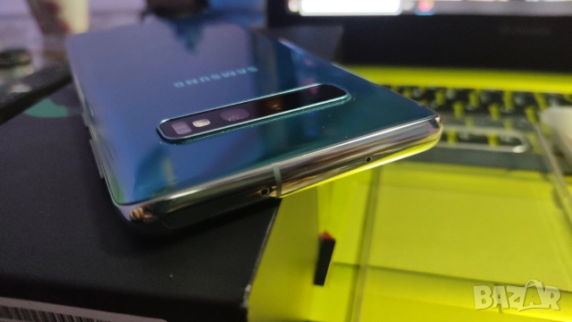 Samsung Galaxy S10 , снимка 4 - Samsung - 52726878
