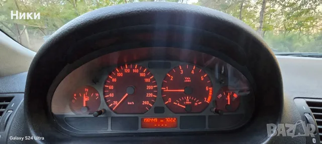 Лек автомобил БМВ, снимка 11 - Автомобили и джипове - 56144317