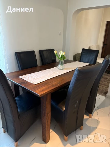 Трапезна маса с 6бр кожени столове