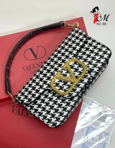 чанти valentino garavani , снимка 2 - Чанти - 51150880
