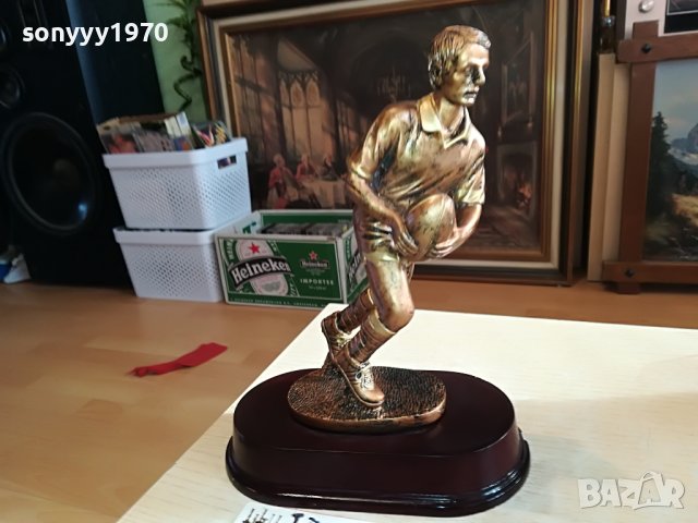 ръгбист статуетка от франция 1512221422, снимка 3 - Антикварни и старинни предмети - 39018889