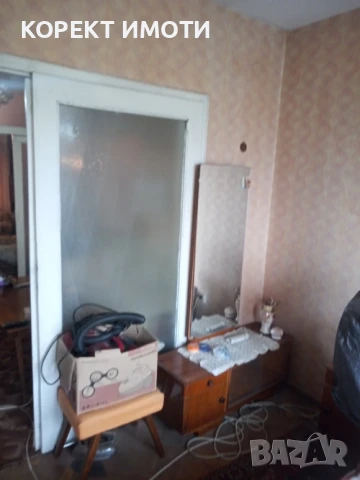 ПРОДАВА 3-стаен апартамент в кв. Добруджански, снимка 11 - Апартаменти - 49534317