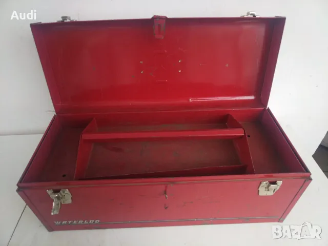 Метален сандък за инструменти с три чекмеджета на релси и капак. Внос от Германия! Габаритни размери