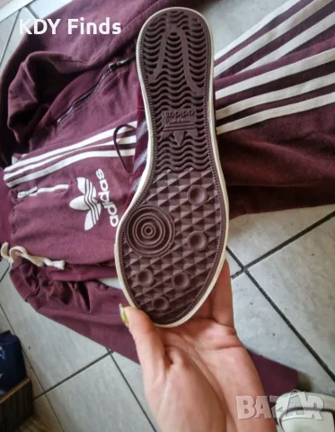 Adidas екип и кецове номер 38.5, снимка 2 - Спортни екипи - 56140367
