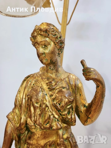 Декоративна настолна лампа с женска фигура, снимка 10 - Настолни лампи - 53108330