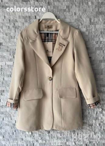 Дамско сако Burbarry  код IM-Z14P, снимка 2 - Сака - 34200468