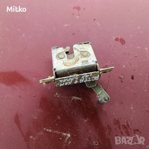 Брава Заден Капак За Опел Астра Ф Комби 1994г / Opel Astra F Combi 1994y